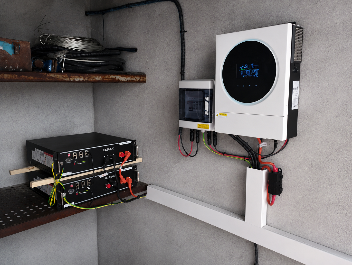 Sistema de bateries solars US3000C i inversor